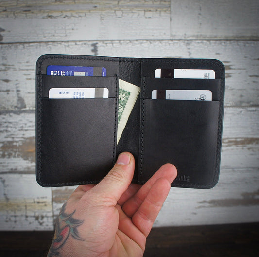 6 Pocket Vertical Wallet (Black)