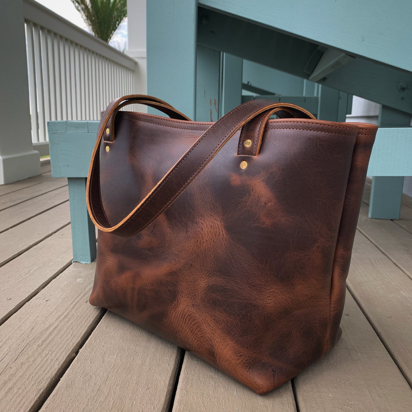 No. 502 – The Outfitter (Leather Tote Bag)